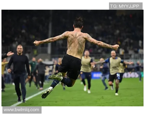 身上有纹身的足球明星们展现个性与激情的完美结合