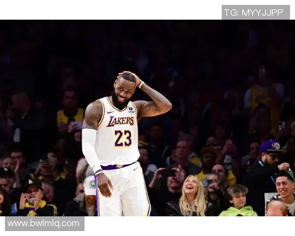 湖人对阵爵士詹姆斯精彩集锦回顾展现传奇球星的绝佳表现与精彩瞬间