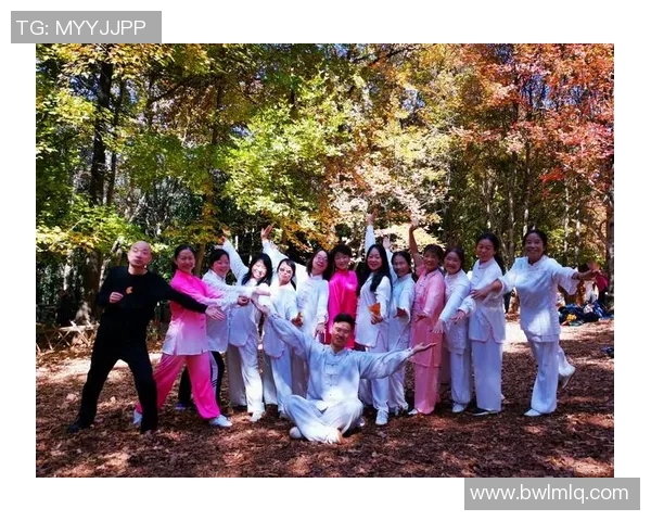 火箭与马刺激战正酣文字直播精彩瞬间回顾与分析